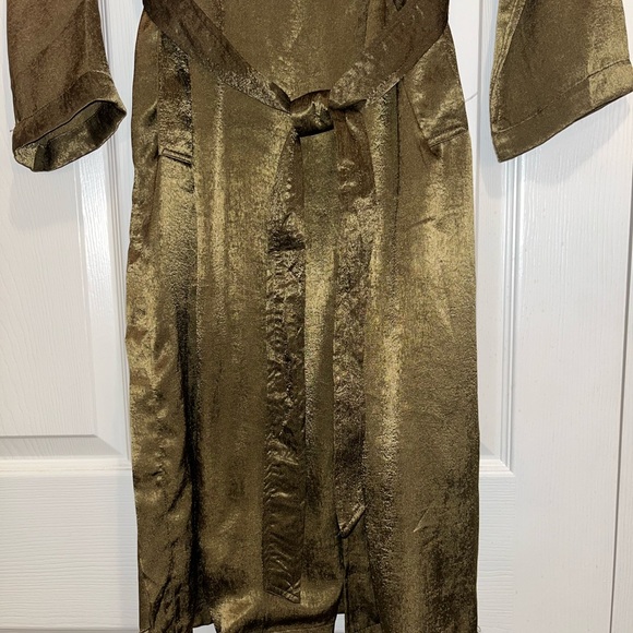 Umgee Long Shiny Green Thin Dressy Trench Coat - Picture 4 of 10